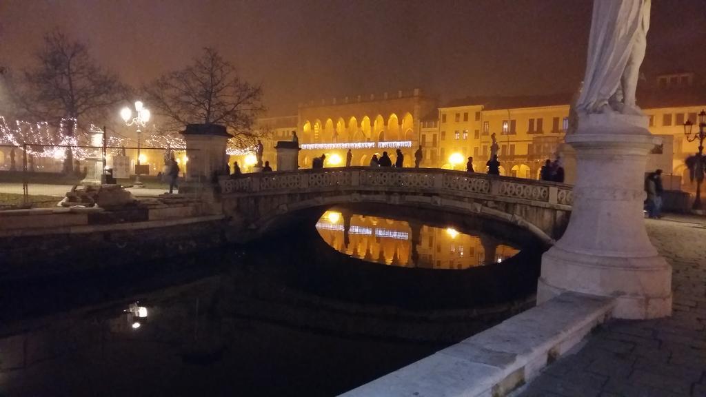 Residenza Carducci Padova Bed & Breakfast Bagian luar foto