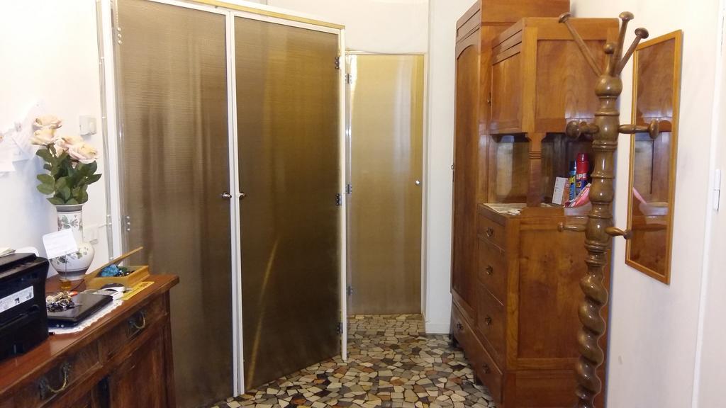Residenza Carducci Padova Bed & Breakfast Bagian luar foto